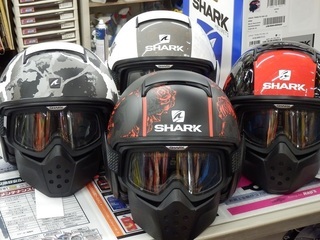 SHARK DRAK シャーク・ダラクKURTZ KAMO カーツ カモ✦L Amazon | 美品 付属品有SHARK DRAK シャーク ダラク Mサイズ