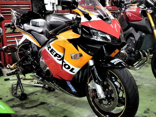 マルケジーニ M7RS】アルミ鍛造ホイール装着！CBR600RR - NAPS-ON マガジン