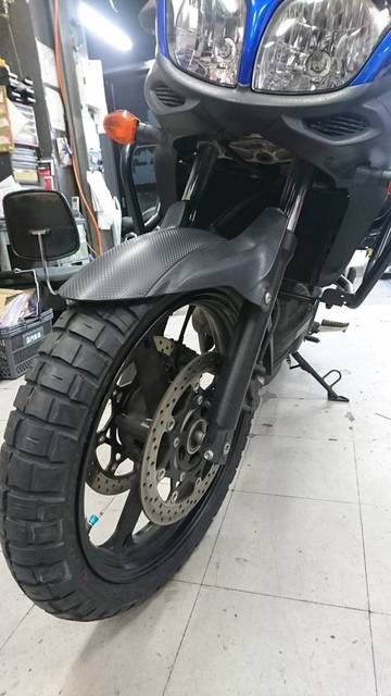 スズキ Vストローム650 ピレリ スコーピオンラリーSTR 前後タイヤ交換