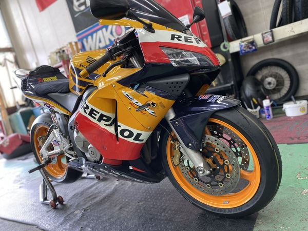 20200619 CBR1000RR Q4 1.jpg